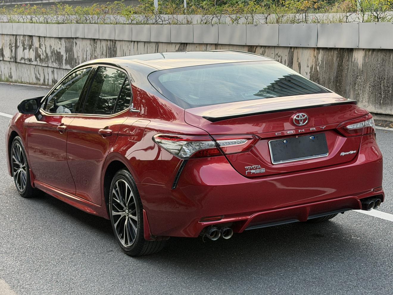 Toyota Camry 2018 thumb 2