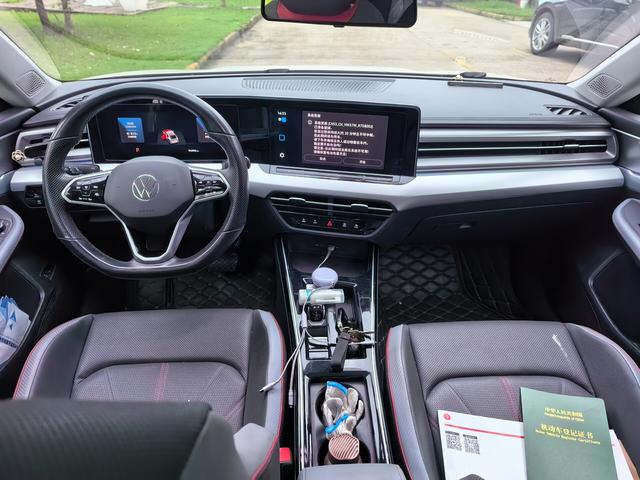 Volkswagen Lamando 2022 thumb 3
