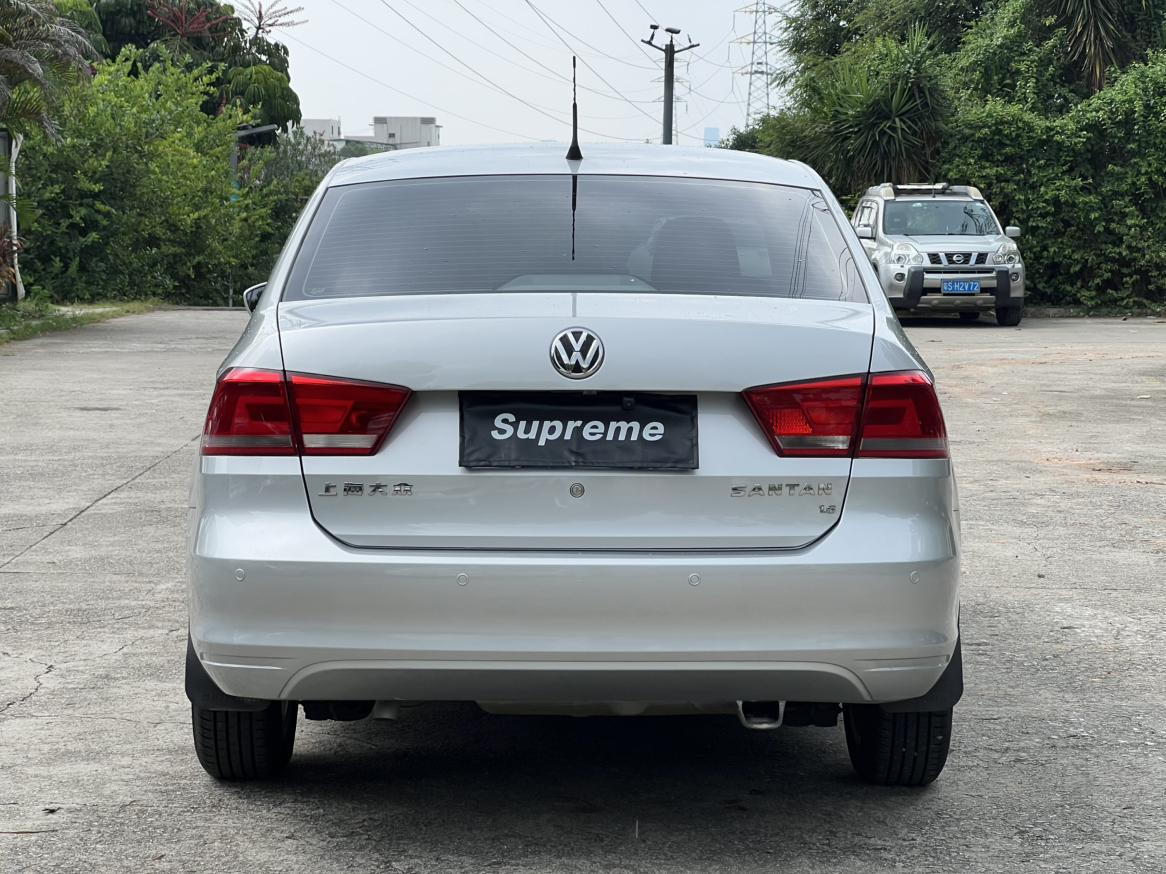 Volkswagen Santana 2013 thumb 4
