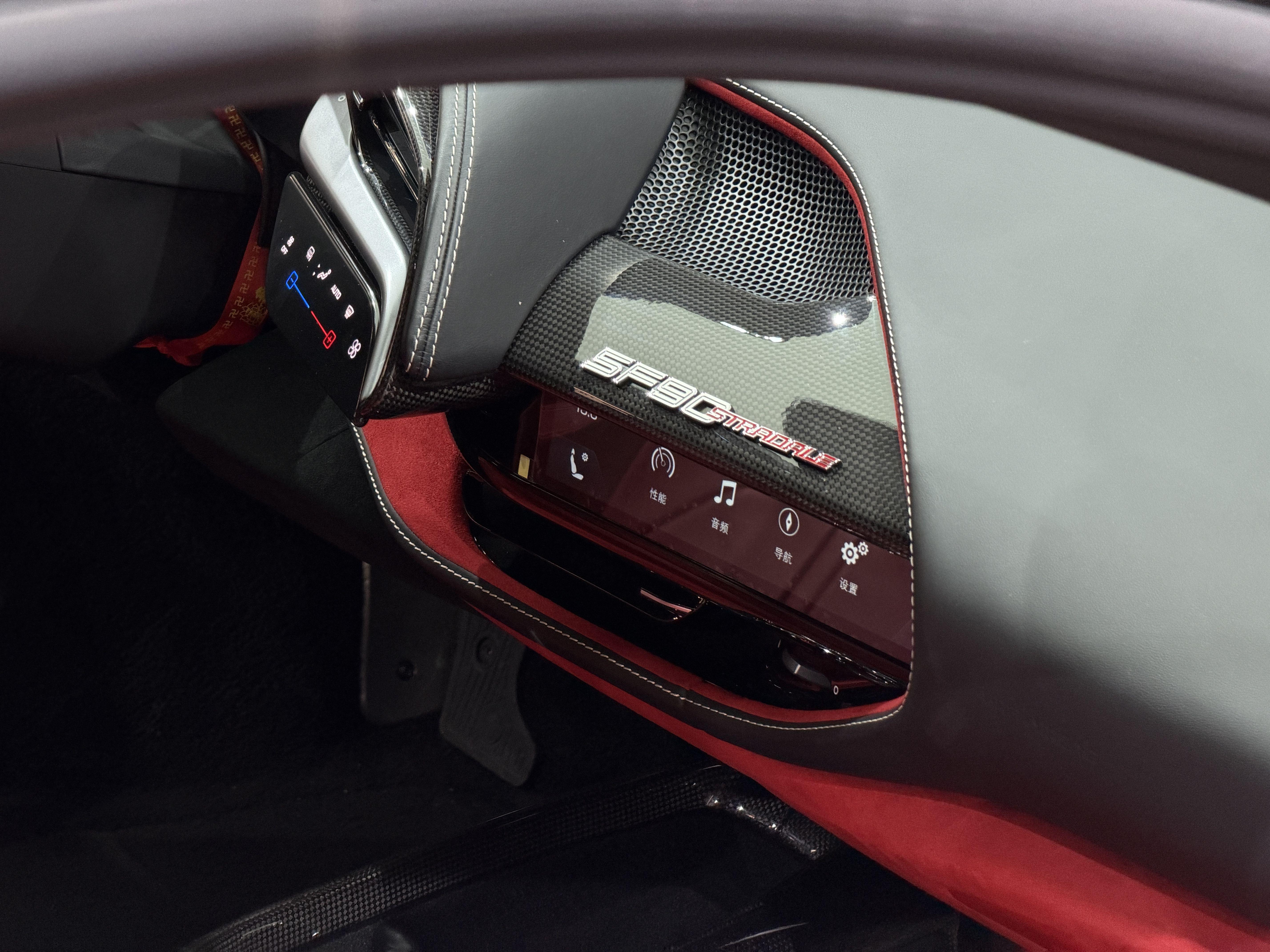 Ferrari SF90 2019 thumb 4