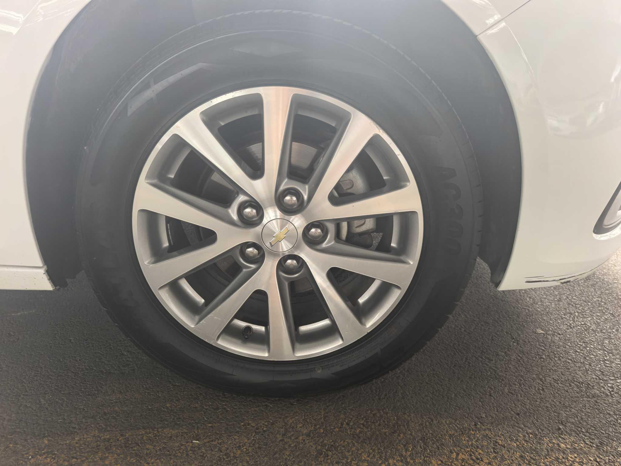Chevrolet Malibu 2018 thumb 5