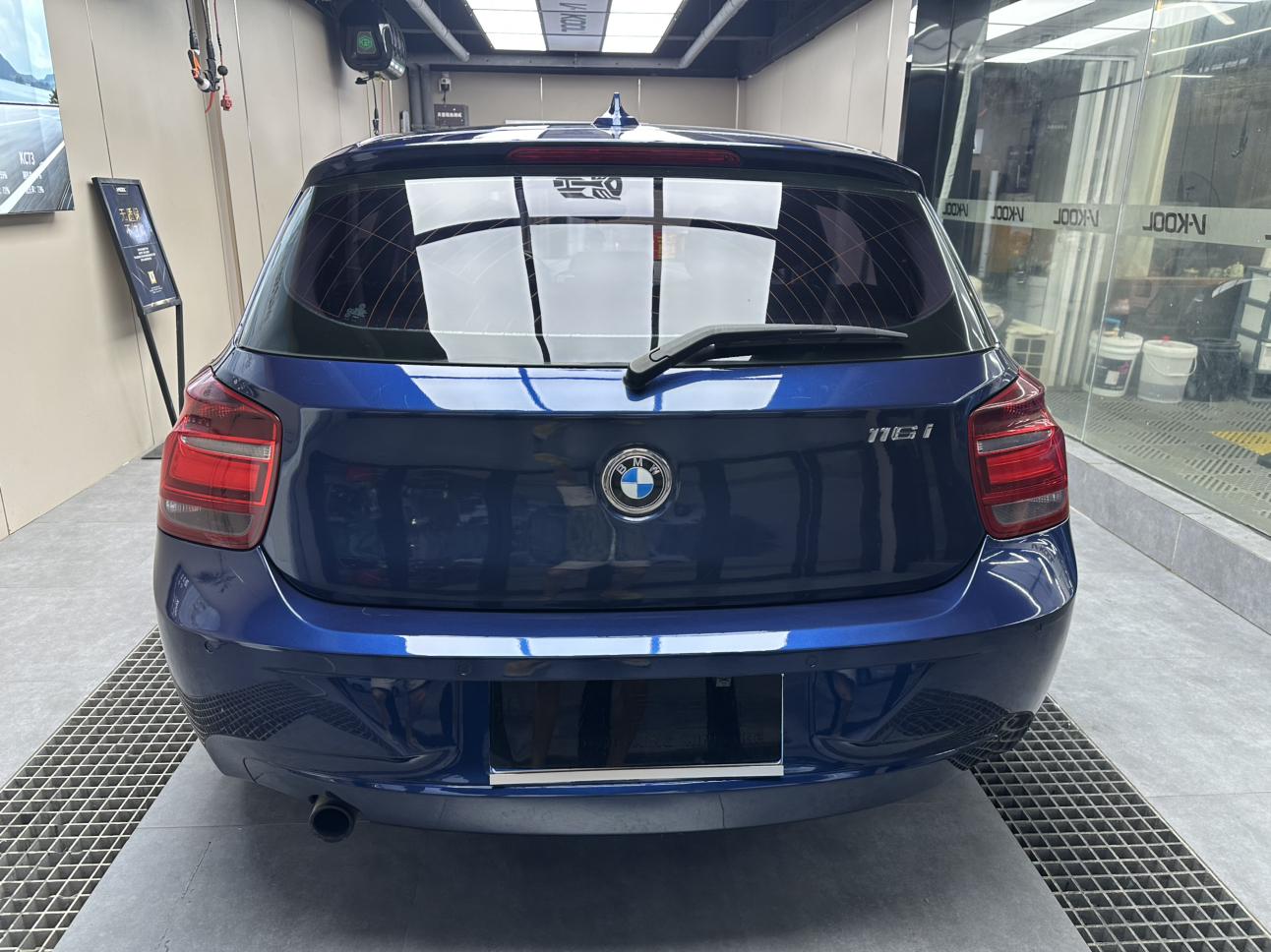 BMW 1 серии 2013 thumb 12
