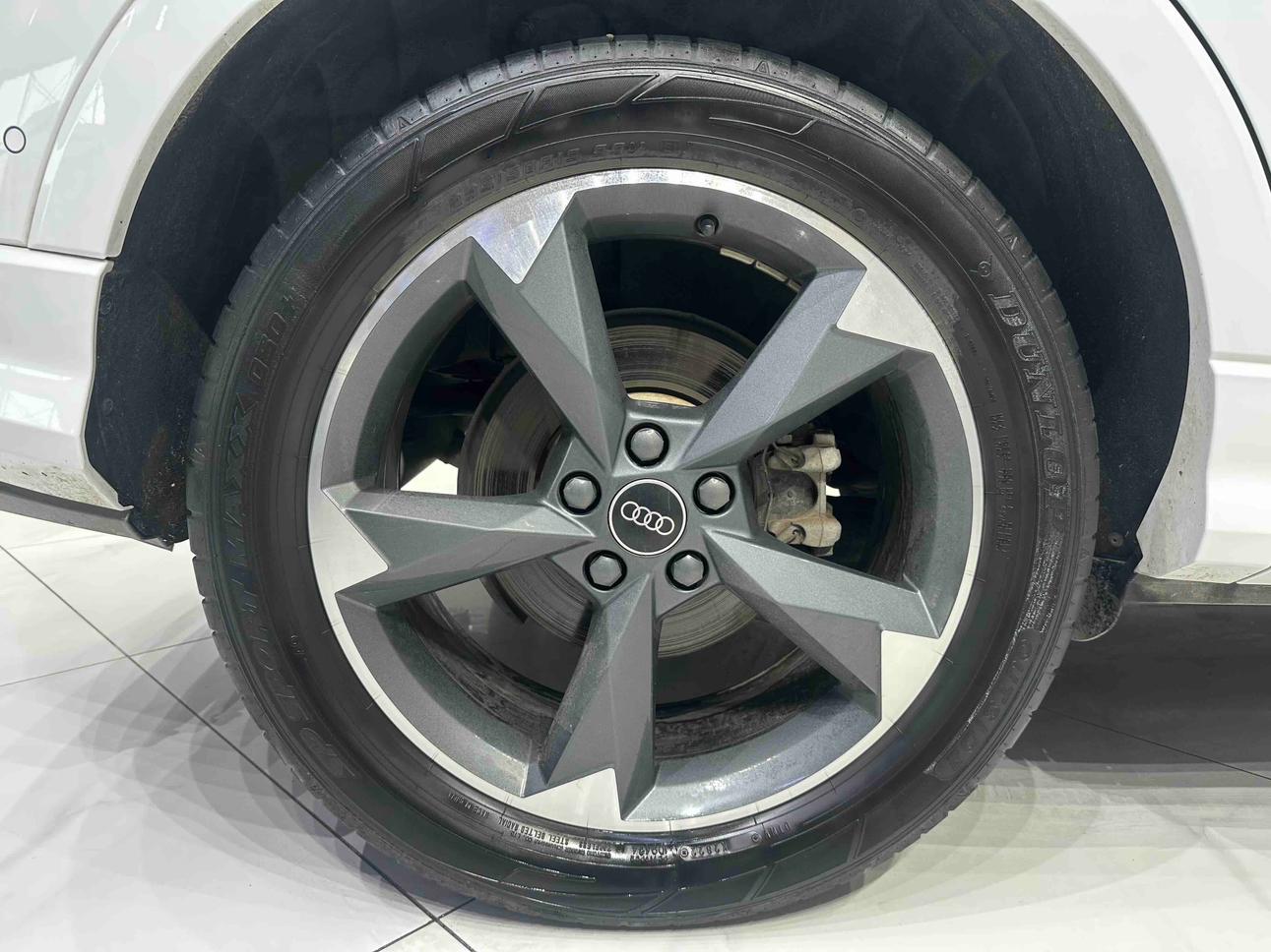 Audi Q3 2022 thumb 6