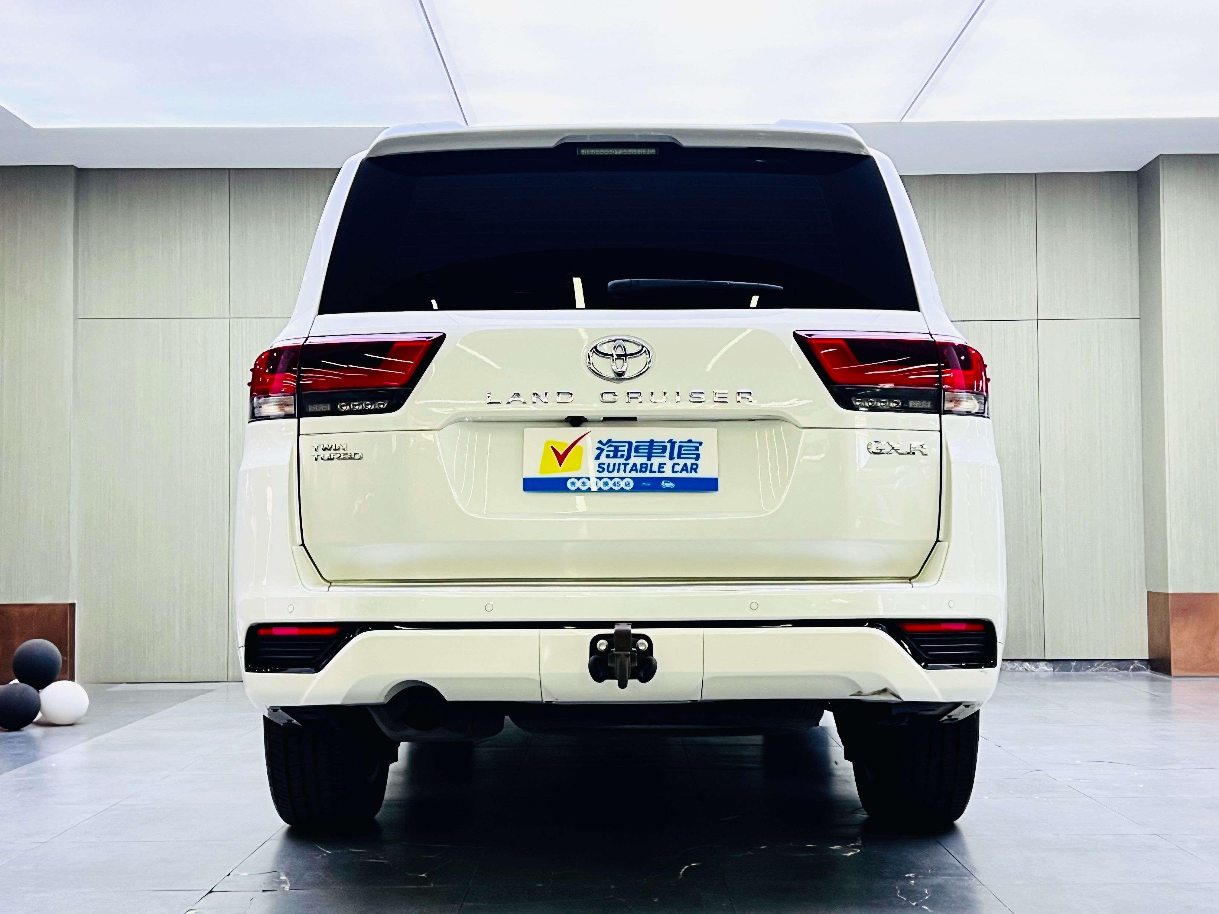 Toyota Land Cruiser 2023 thumb 3