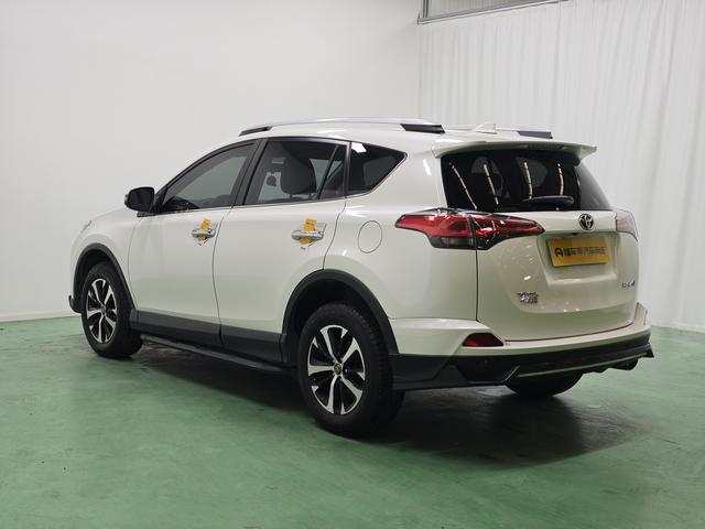 Toyota RAV4 2019 thumb 3