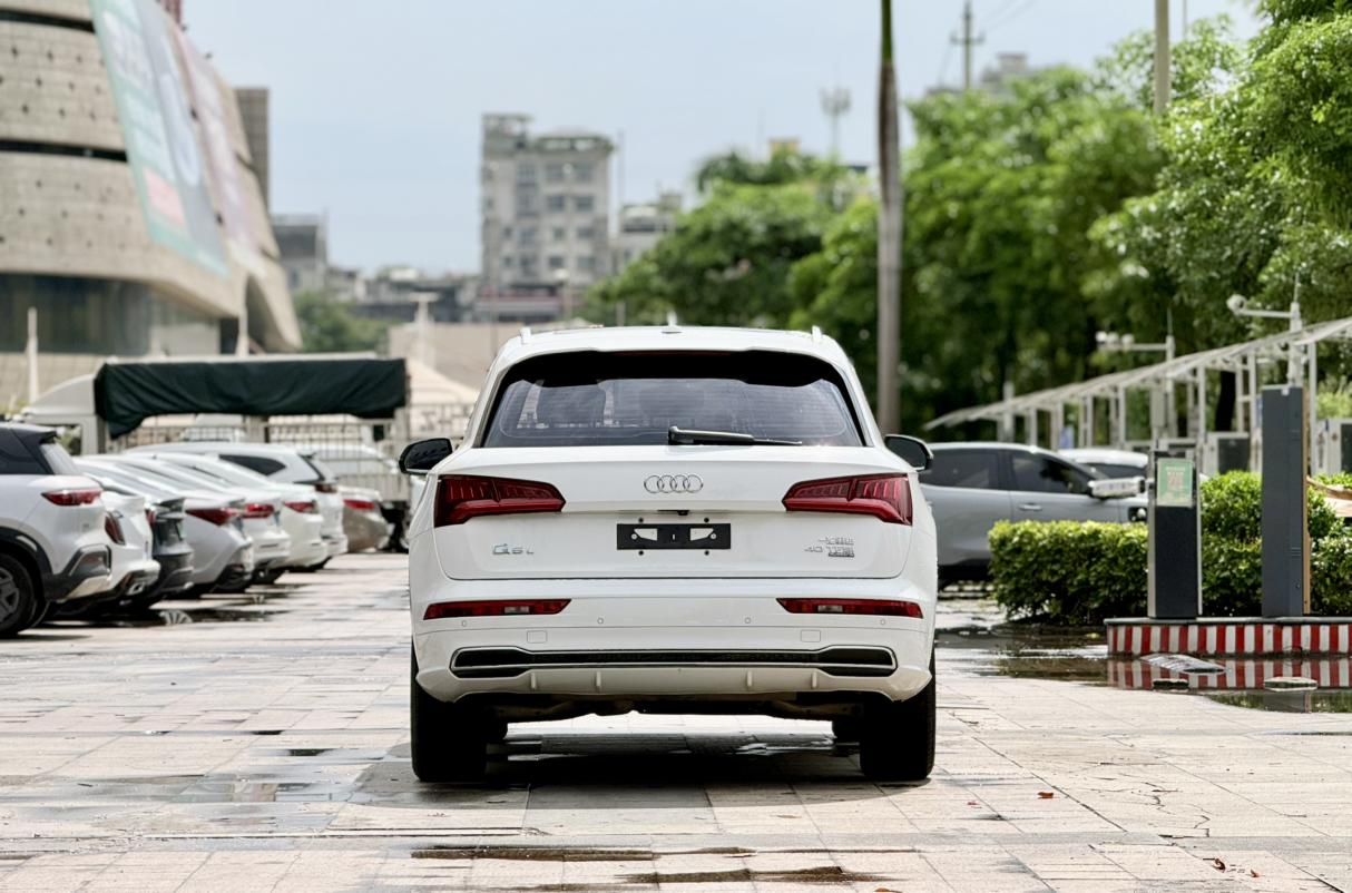 Audi Q5 2020 thumb 3