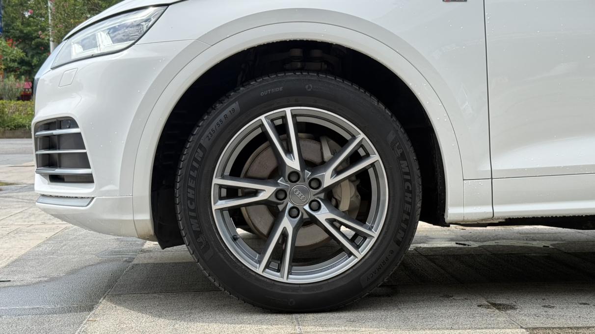 Audi Q5 2020 thumb 10