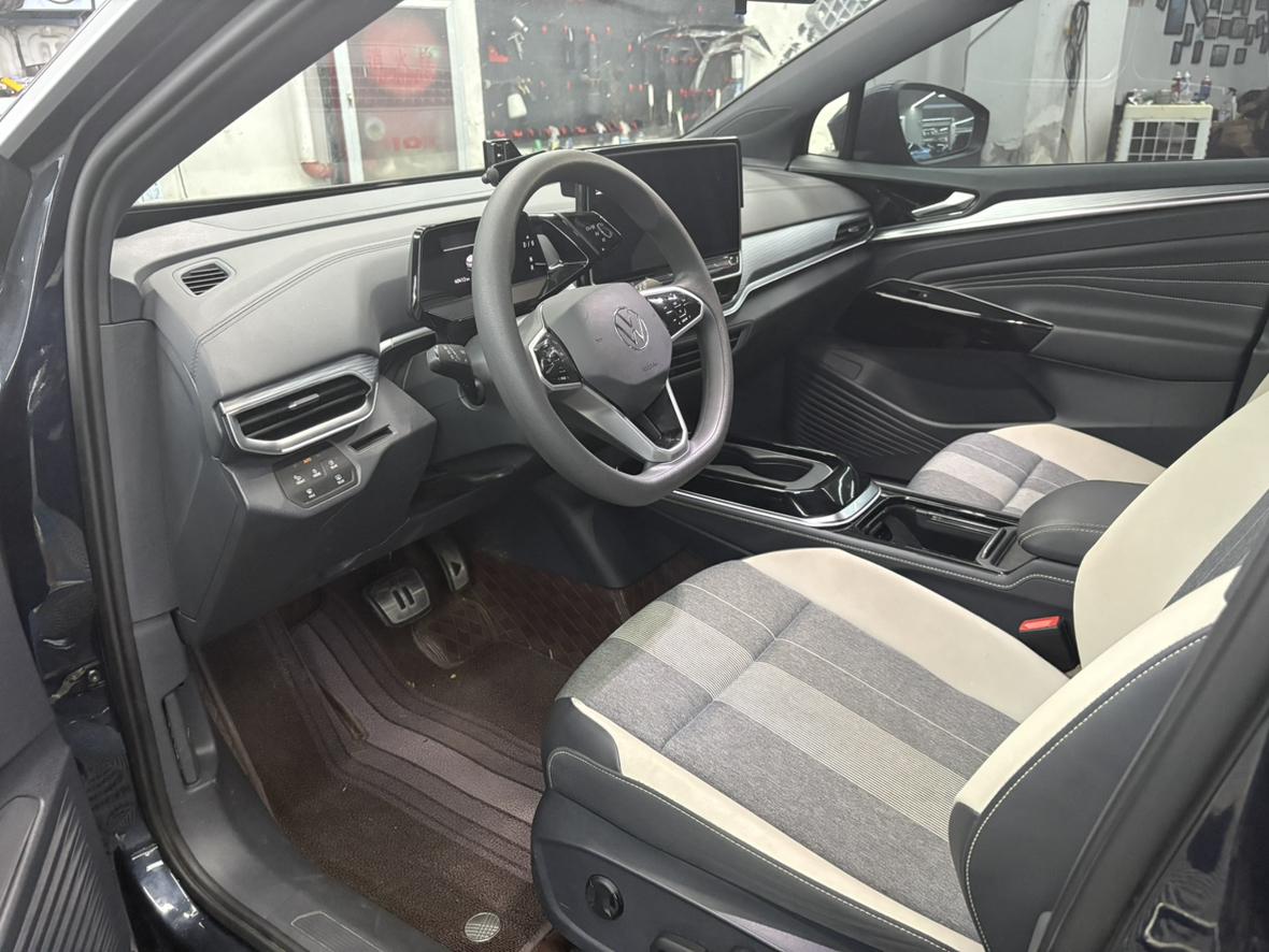 Volkswagen ID.4 2024 thumb 8