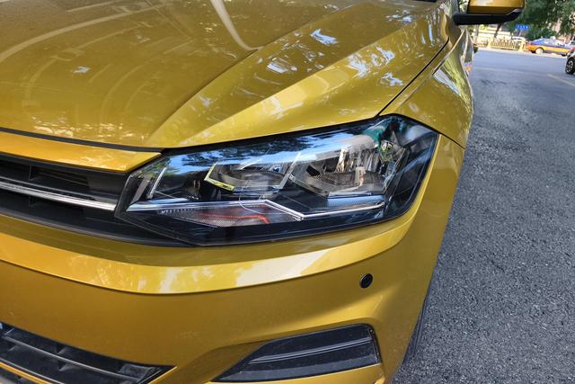 Volkswagen Polo 2019 thumb 3