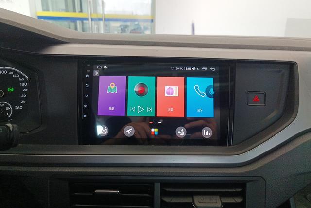 Volkswagen Polo 2019 thumb 9