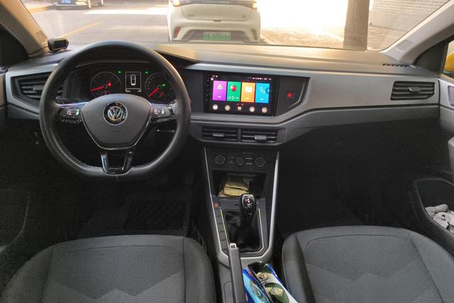 Volkswagen Polo 2019 thumb 12