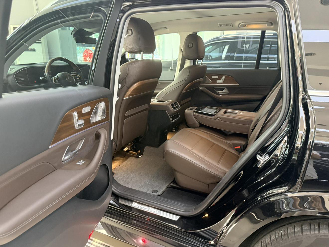 Mercedes-Benz GLS 2023 thumb 10