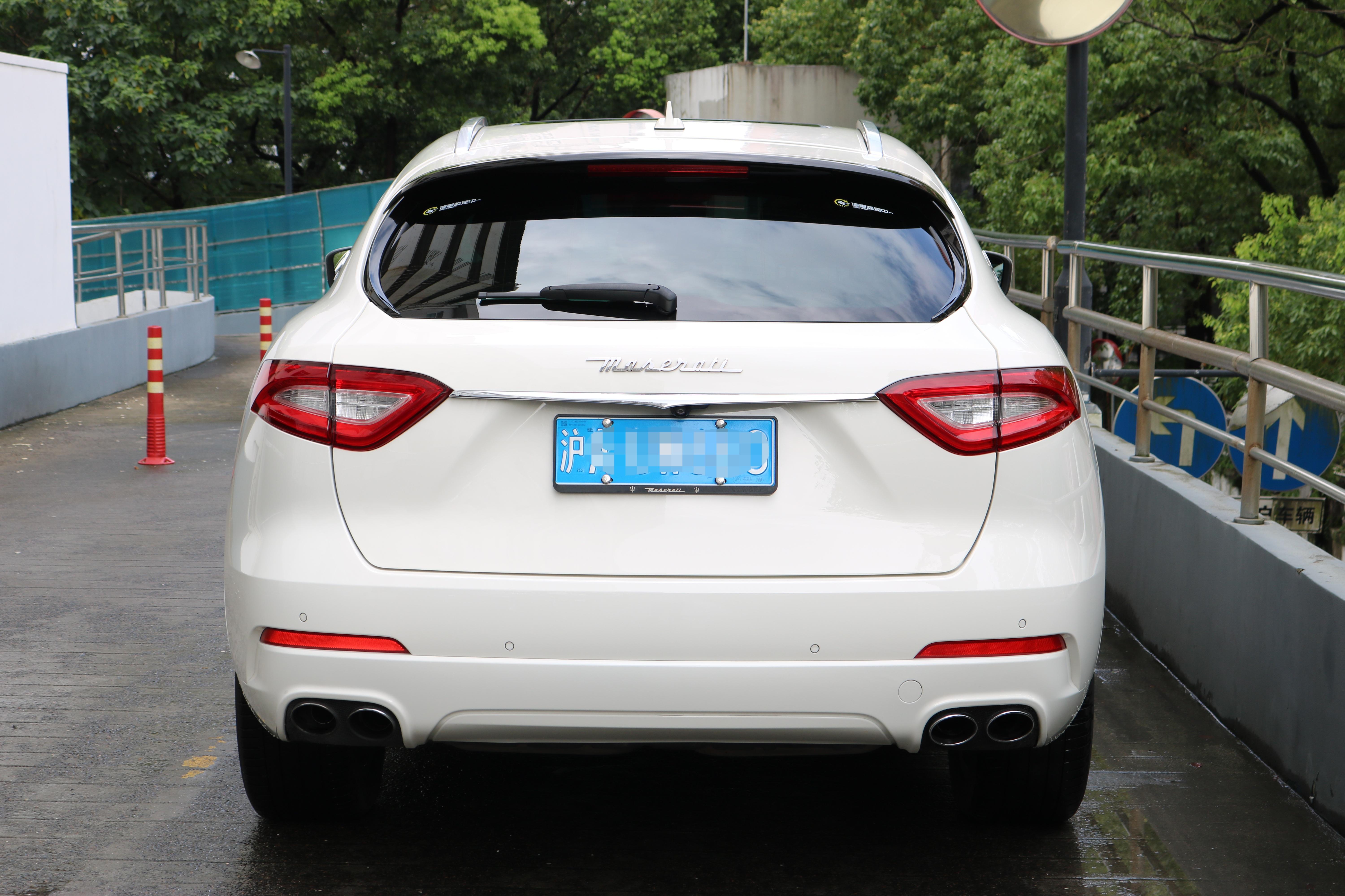 Maserati Levante 2016 thumb 3