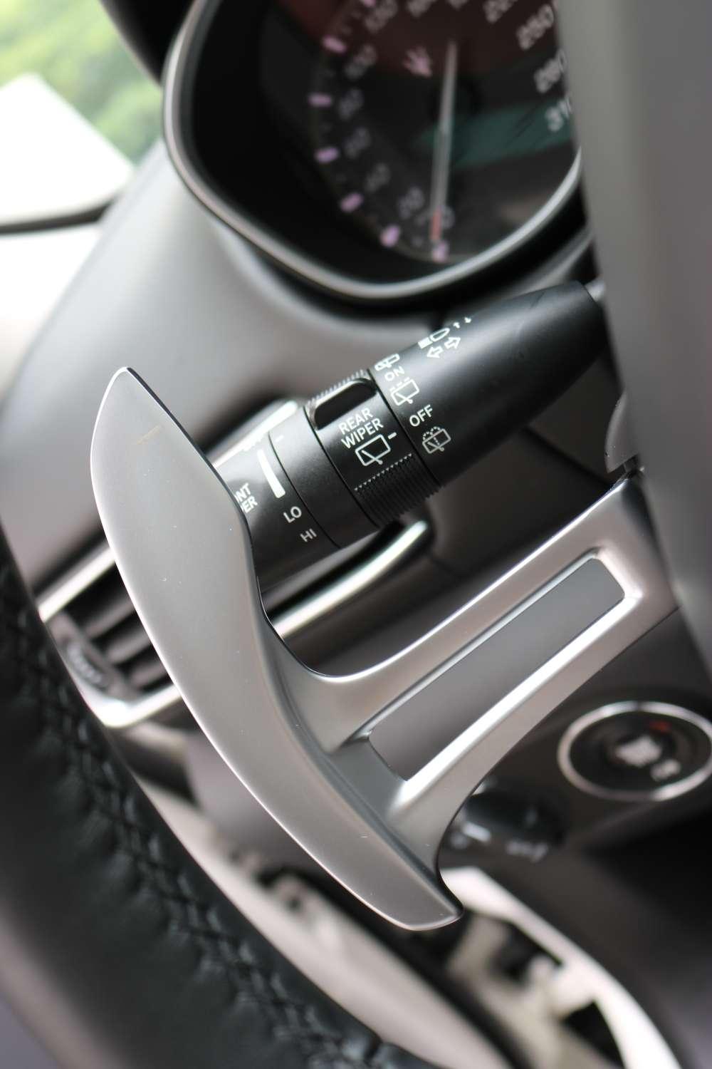 Maserati Levante 2016 thumb 7