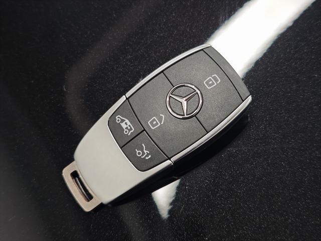 Mercedes-Benz V-Класс 2024 thumb 9