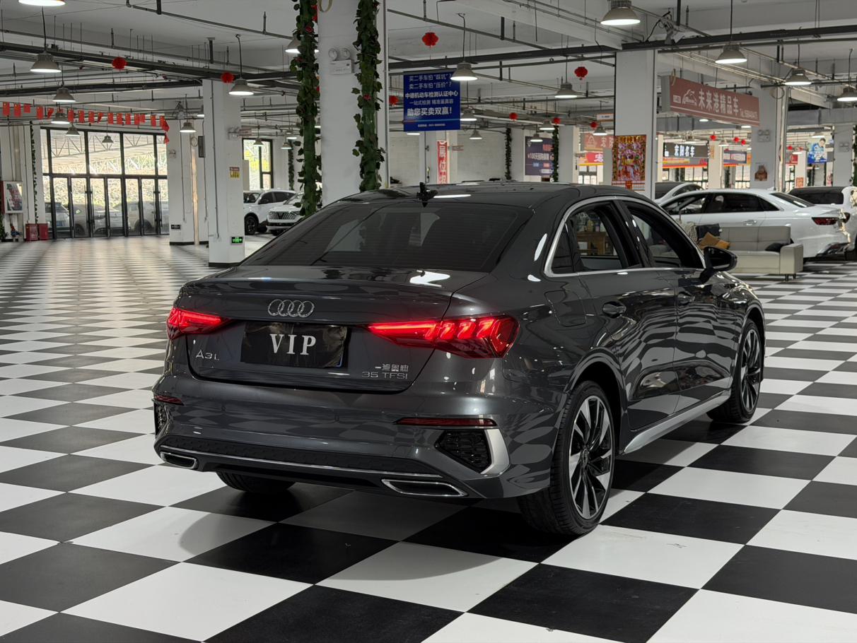 Audi A3 2023 thumb 4