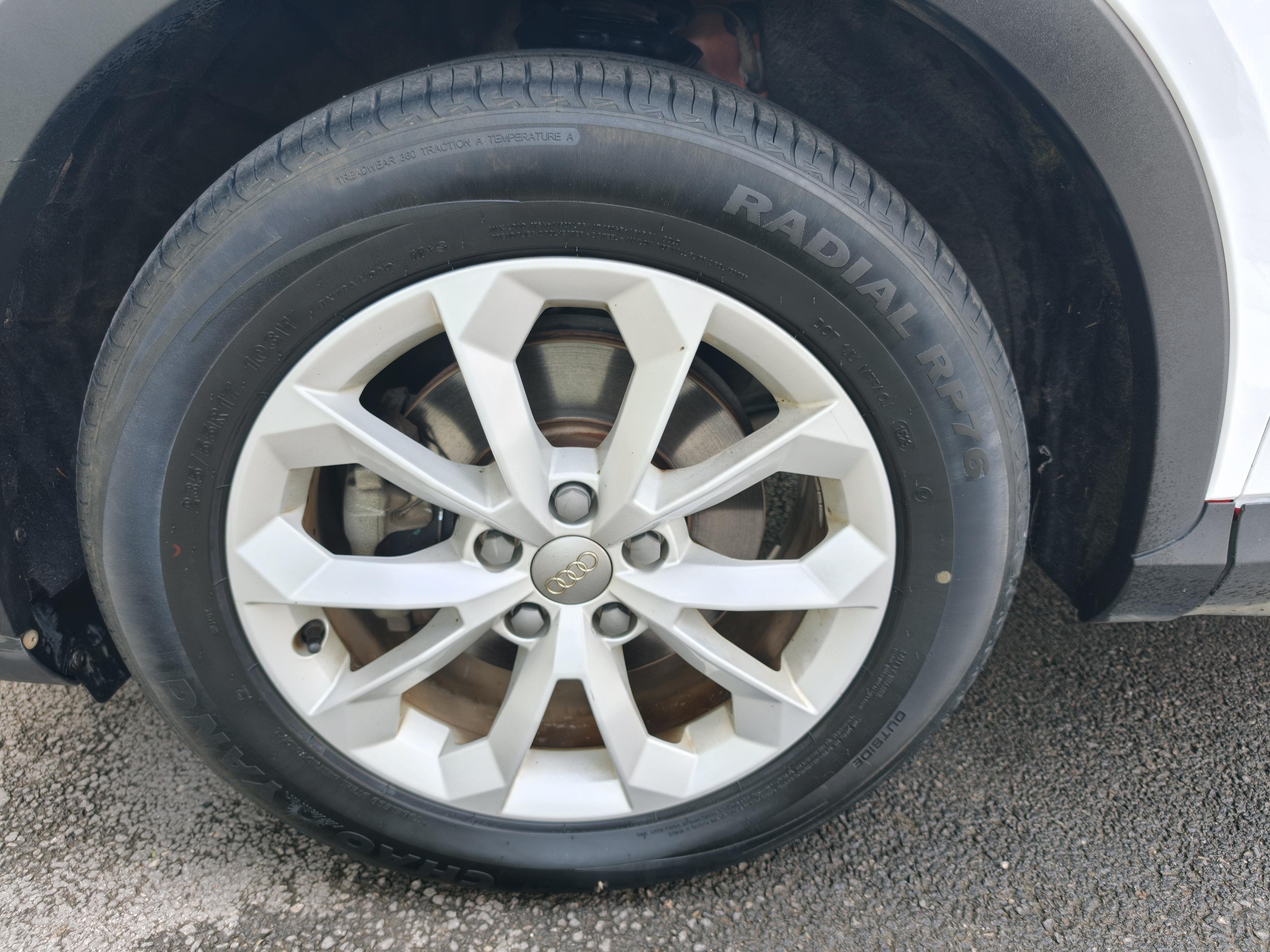 Audi Q3 2016 thumb 6
