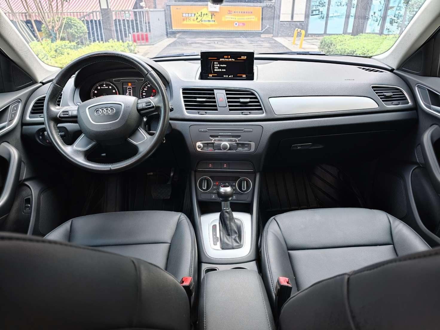 Audi Q3 2016 thumb 11
