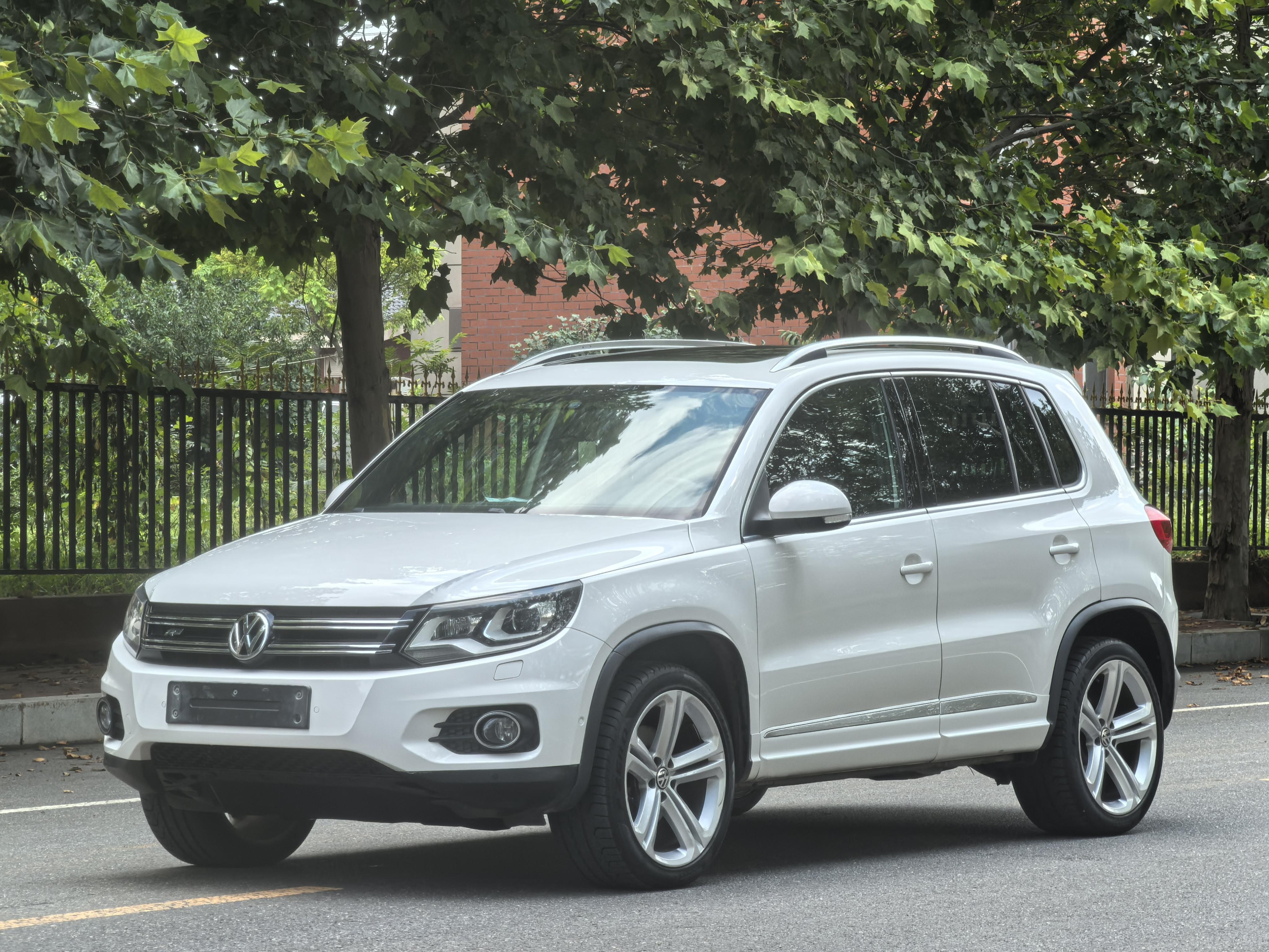 Volkswagen Tiguan 2013 thumb 8