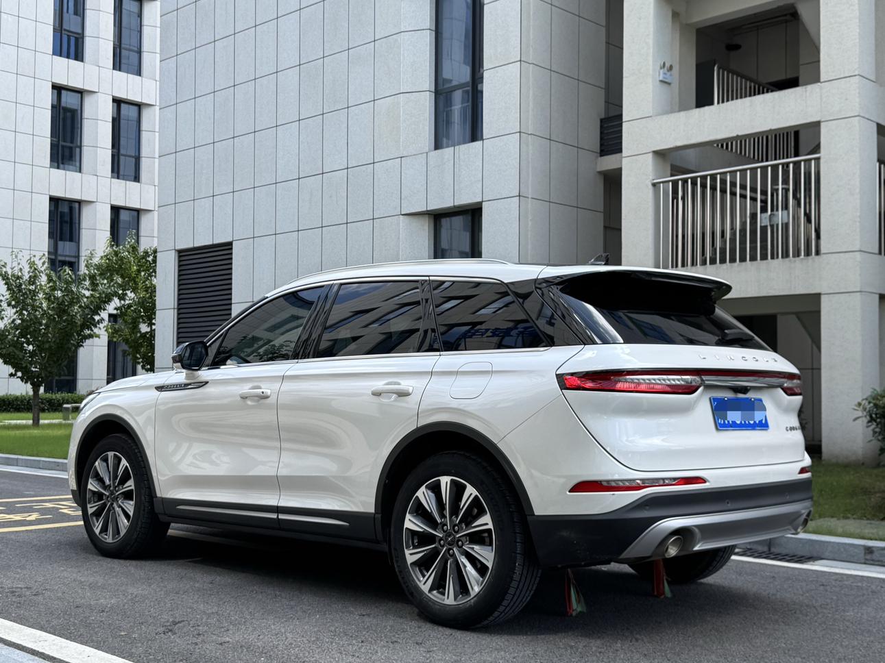 Lincoln Aviator 2022 thumb 3