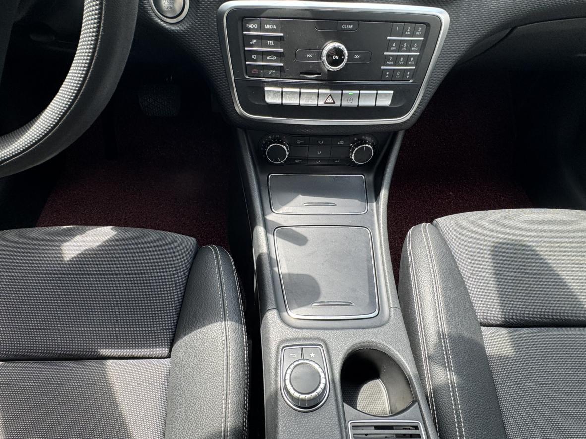 Mercedes-Benz A-Класс 2016 thumb 7