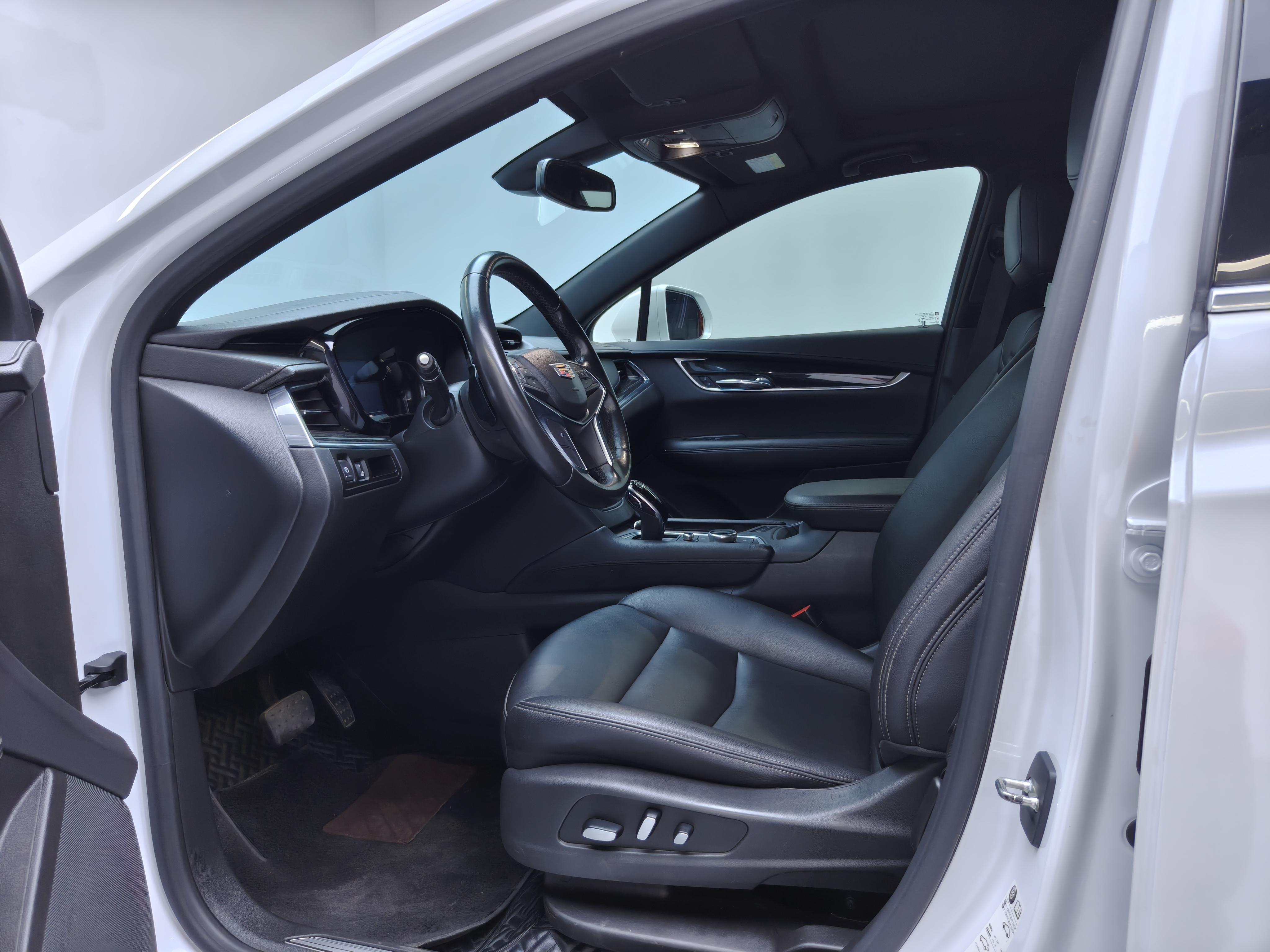 Cadillac XT5 2020 thumb 6