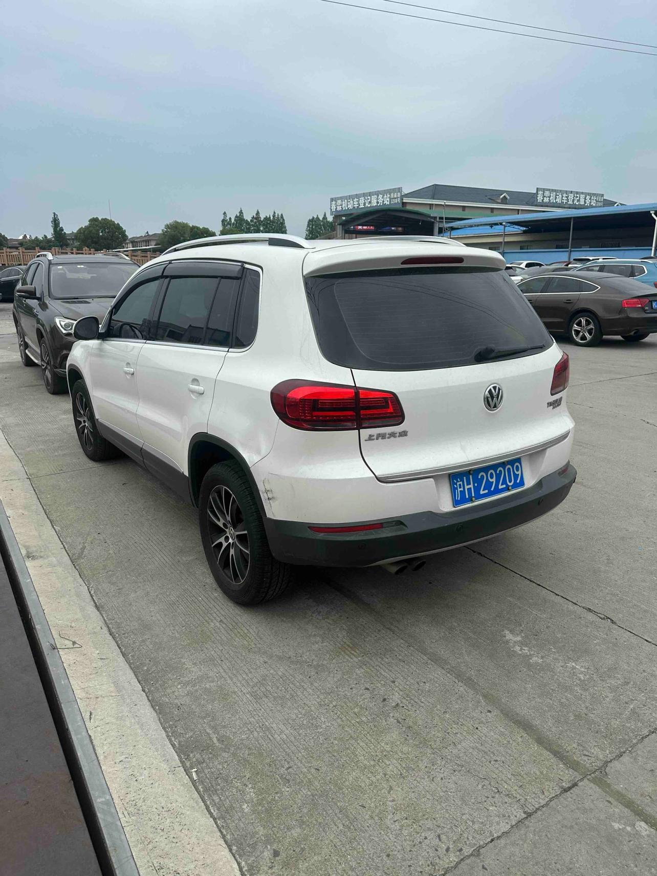 Volkswagen Tiguan 2016 thumb 12