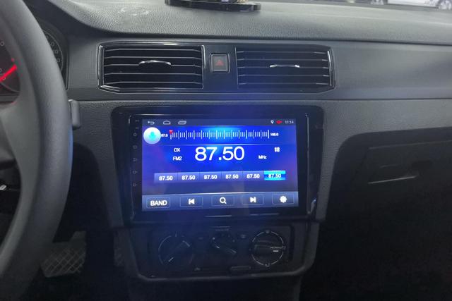 Volkswagen Santana 2019 thumb 10