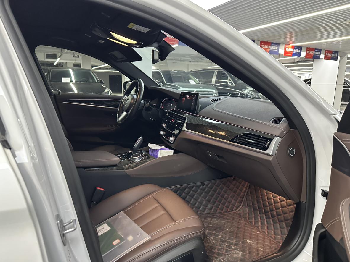 BMW 5 серии 2020 thumb 5