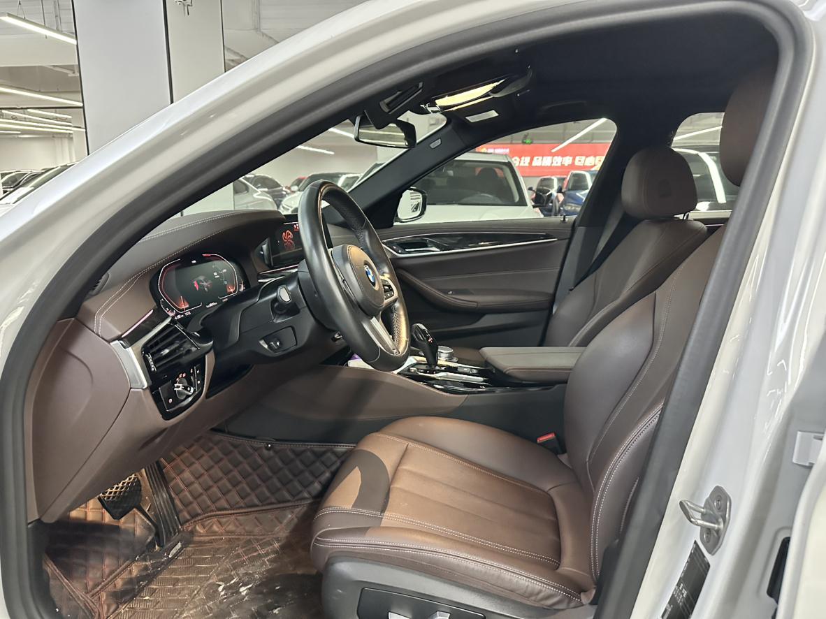 BMW 5 серии 2020 thumb 8
