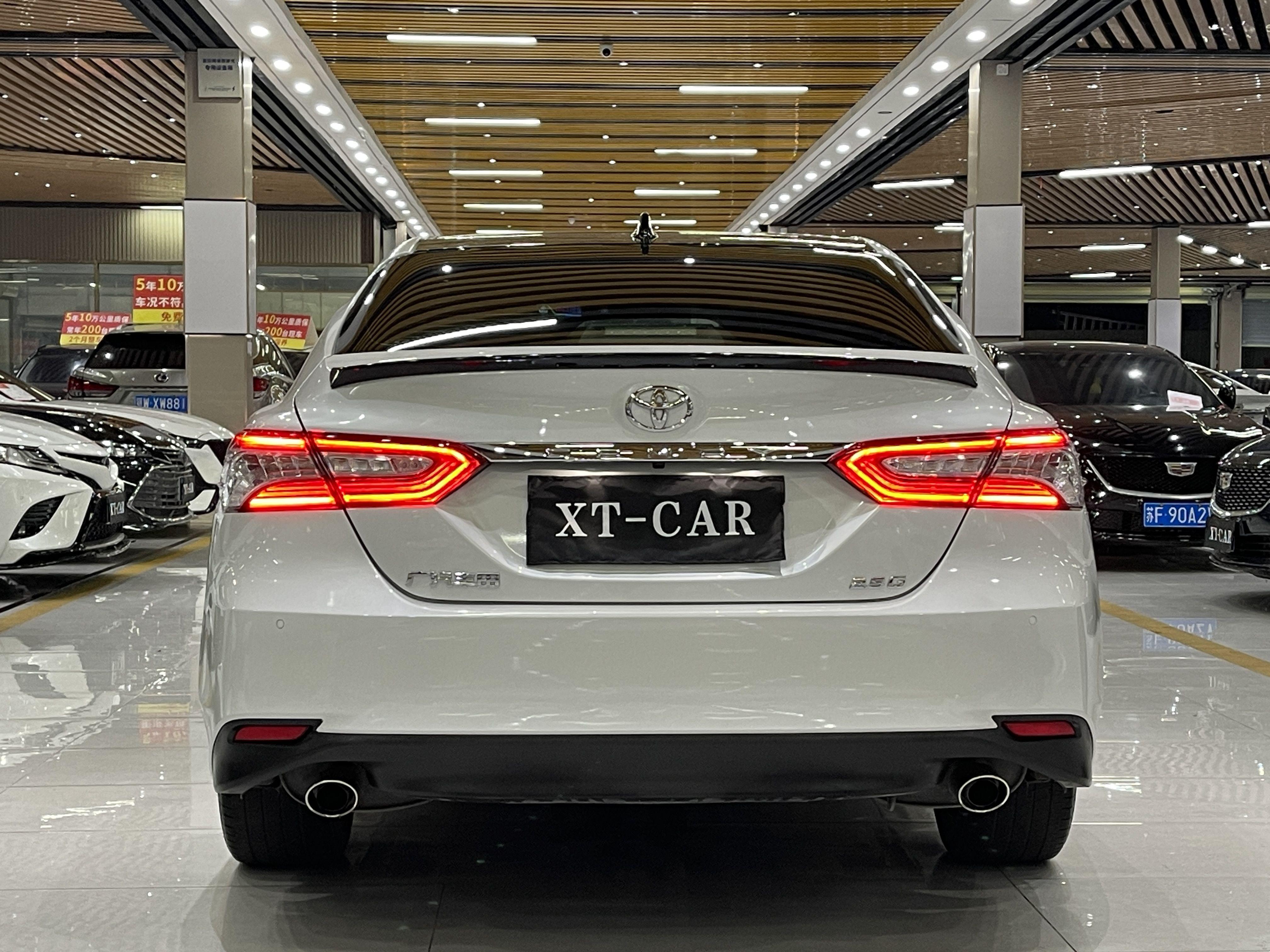 Toyota Camry 2023 thumb 3