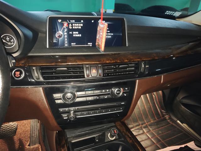 BMW X5 2014 thumb 6
