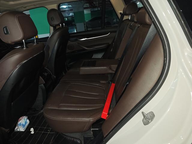 BMW X5 2014 thumb 10