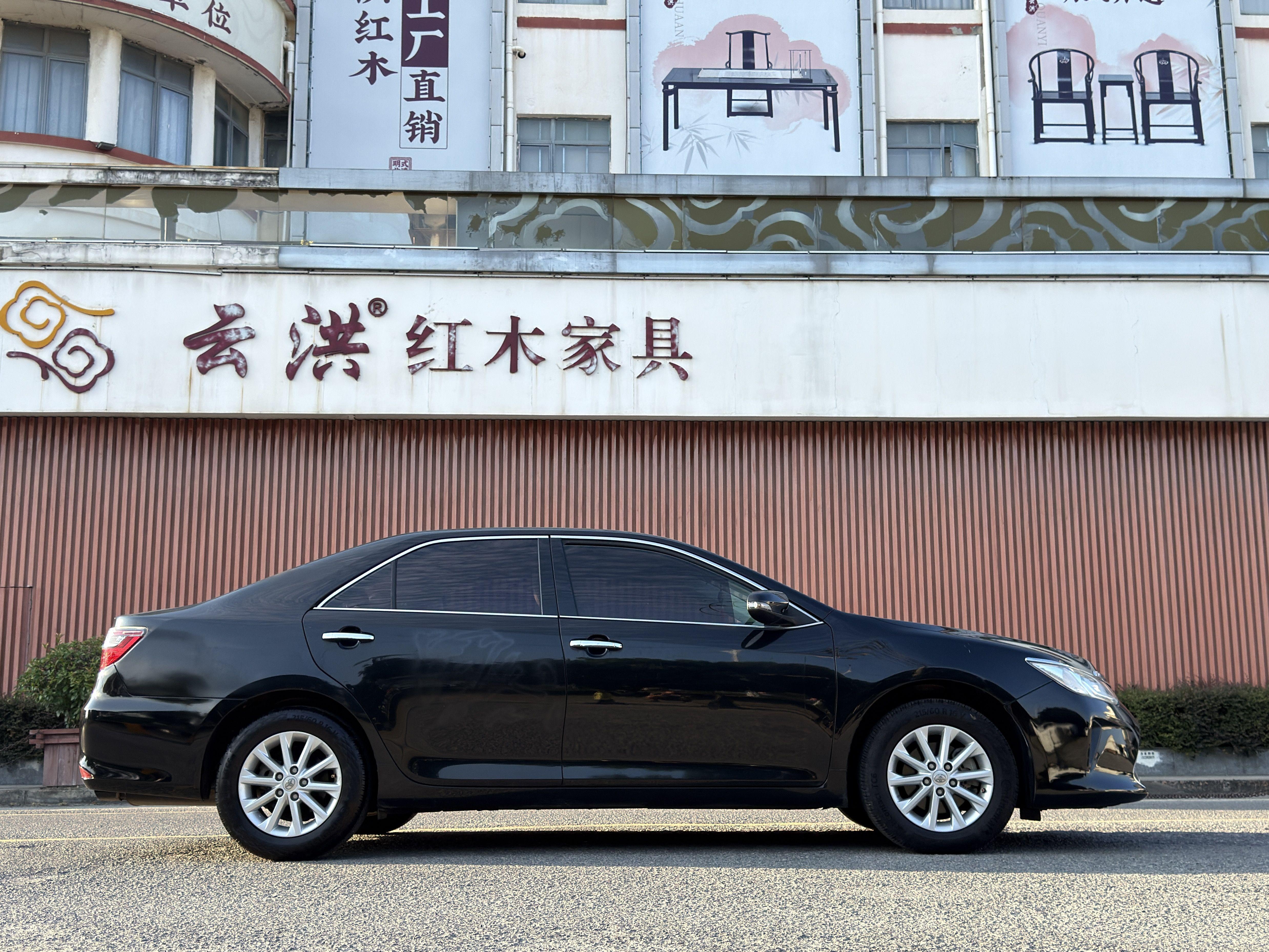 Toyota Camry 2016 thumb 9