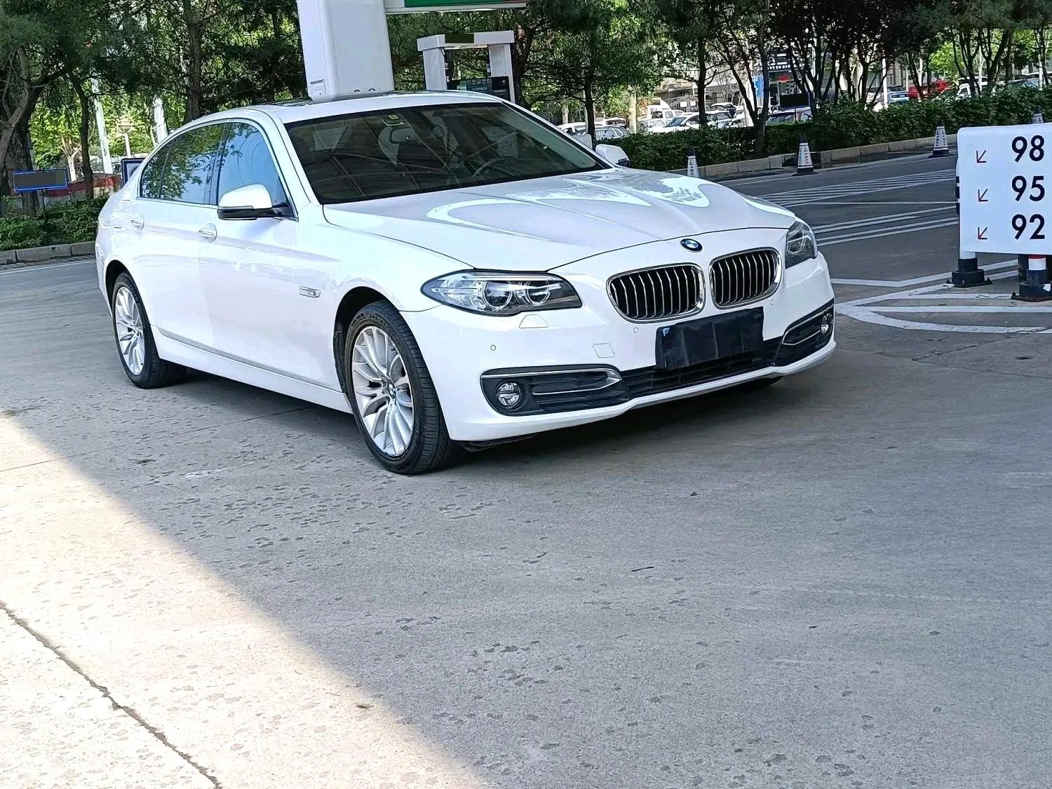 BMW 5 серии 2014 thumb 11
