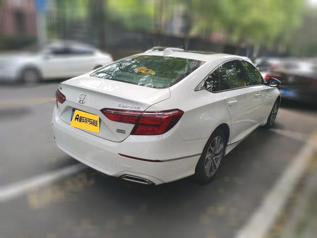 Honda Inspire 2019 thumb 12