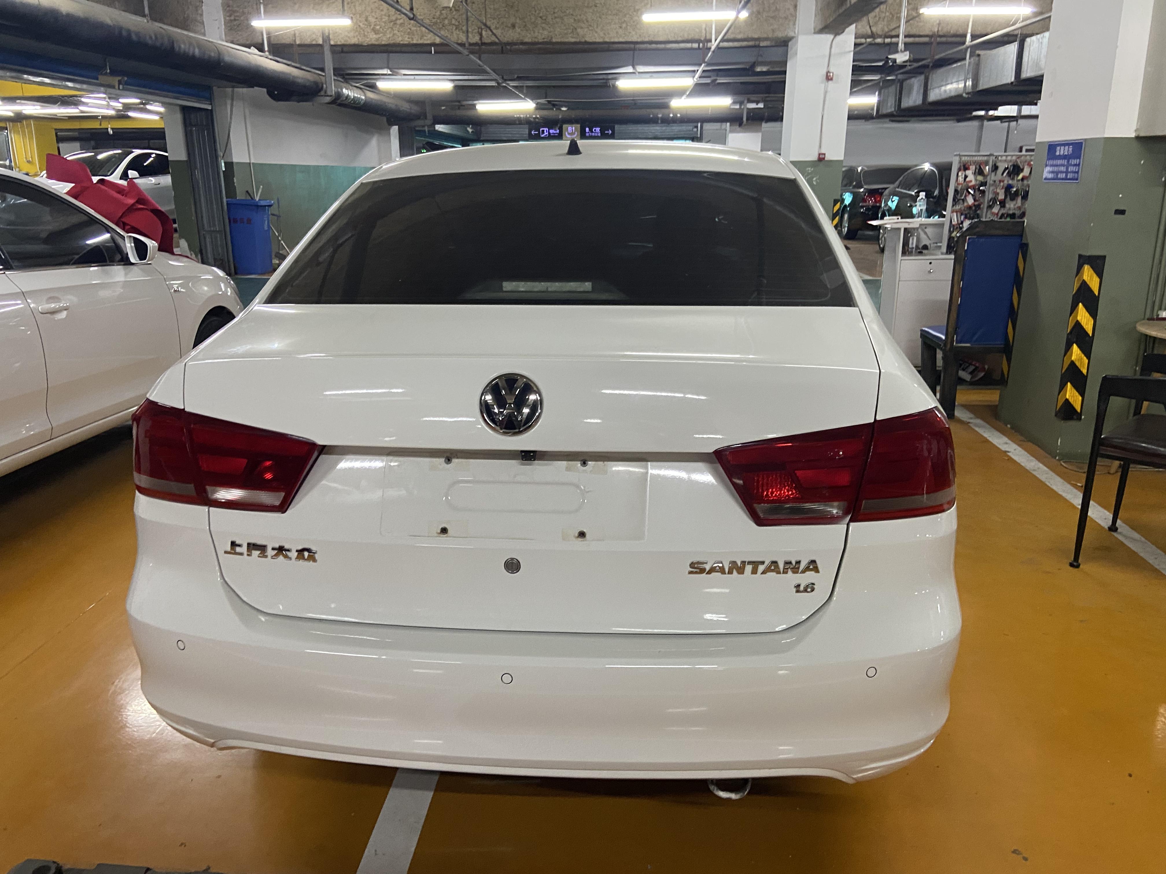 Volkswagen Santana 2015 thumb 12