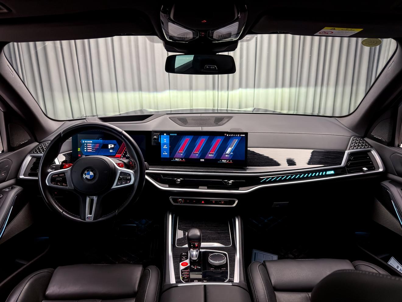 BMW X5 M 2023 thumb 10