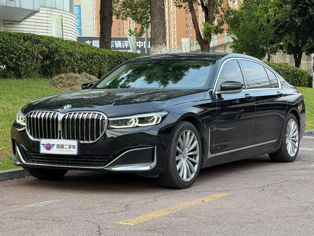 BMW 7 серии 2019 thumb 12