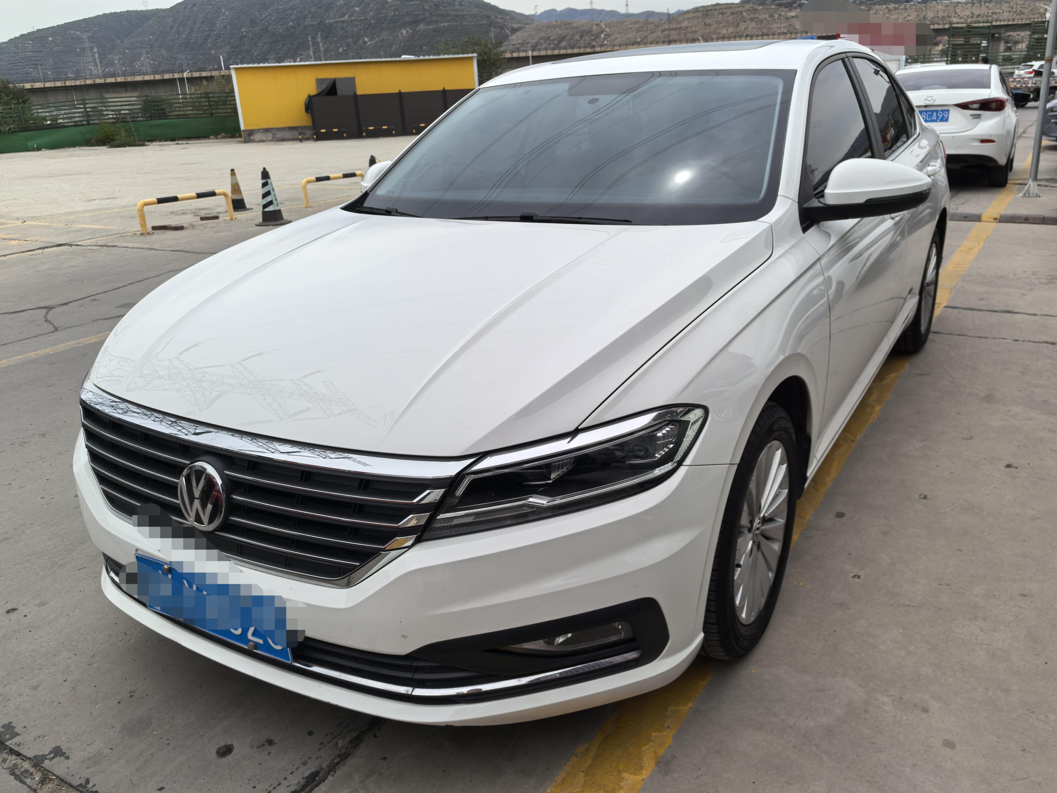 Volkswagen Lavida XR 2018 thumb 10