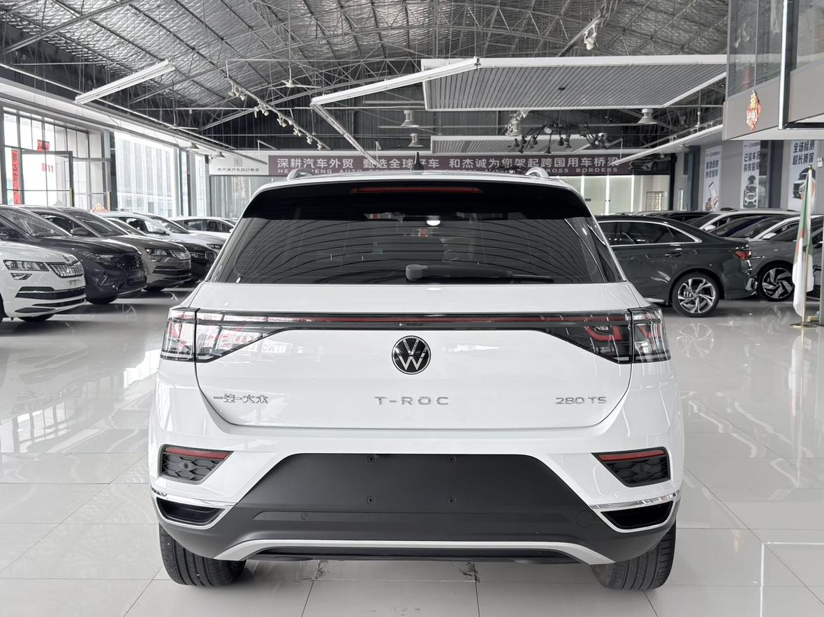 Volkswagen T-Roc 2023 thumb 3