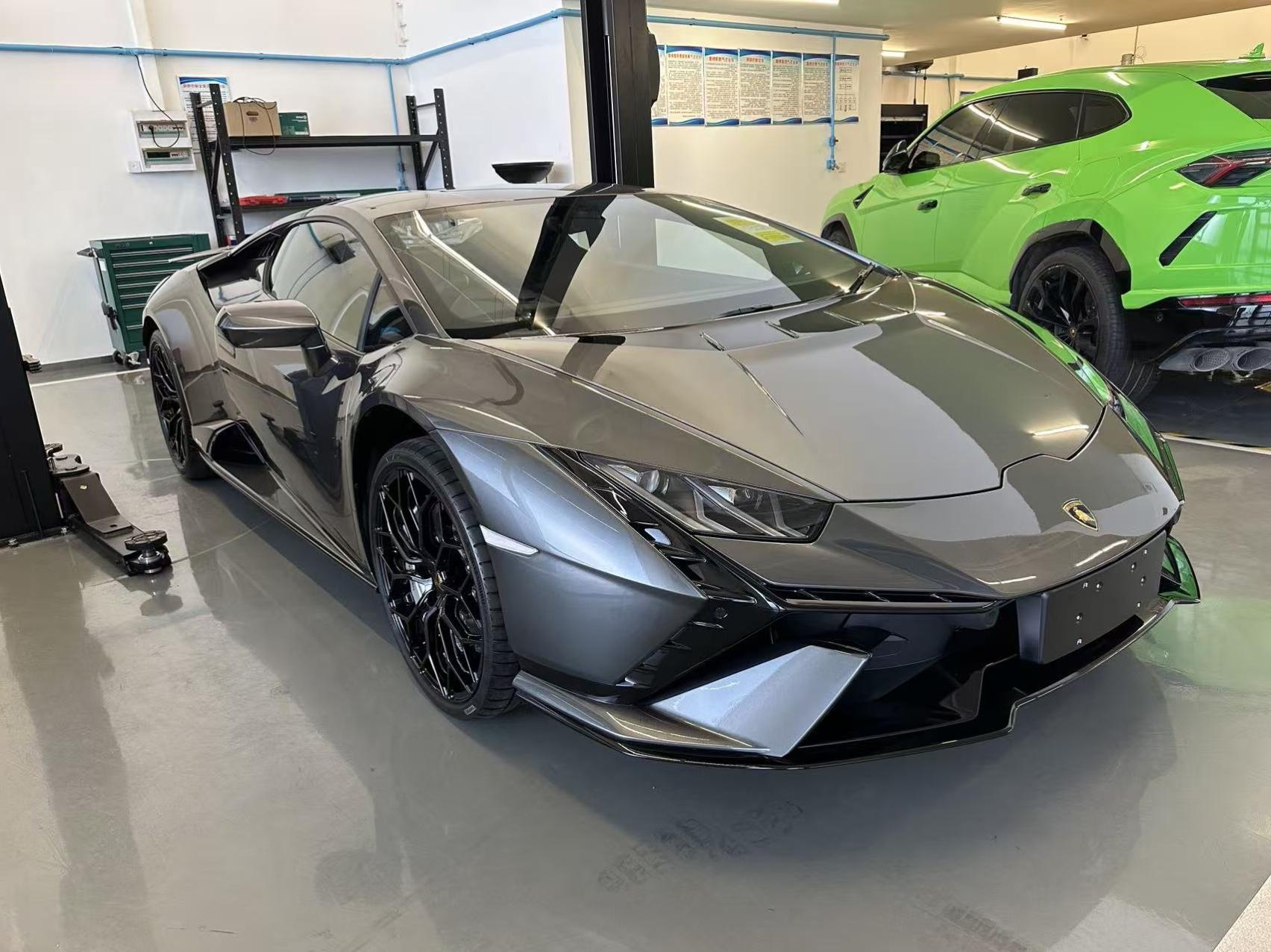 Lamborghini Huracán 2023 thumb 9