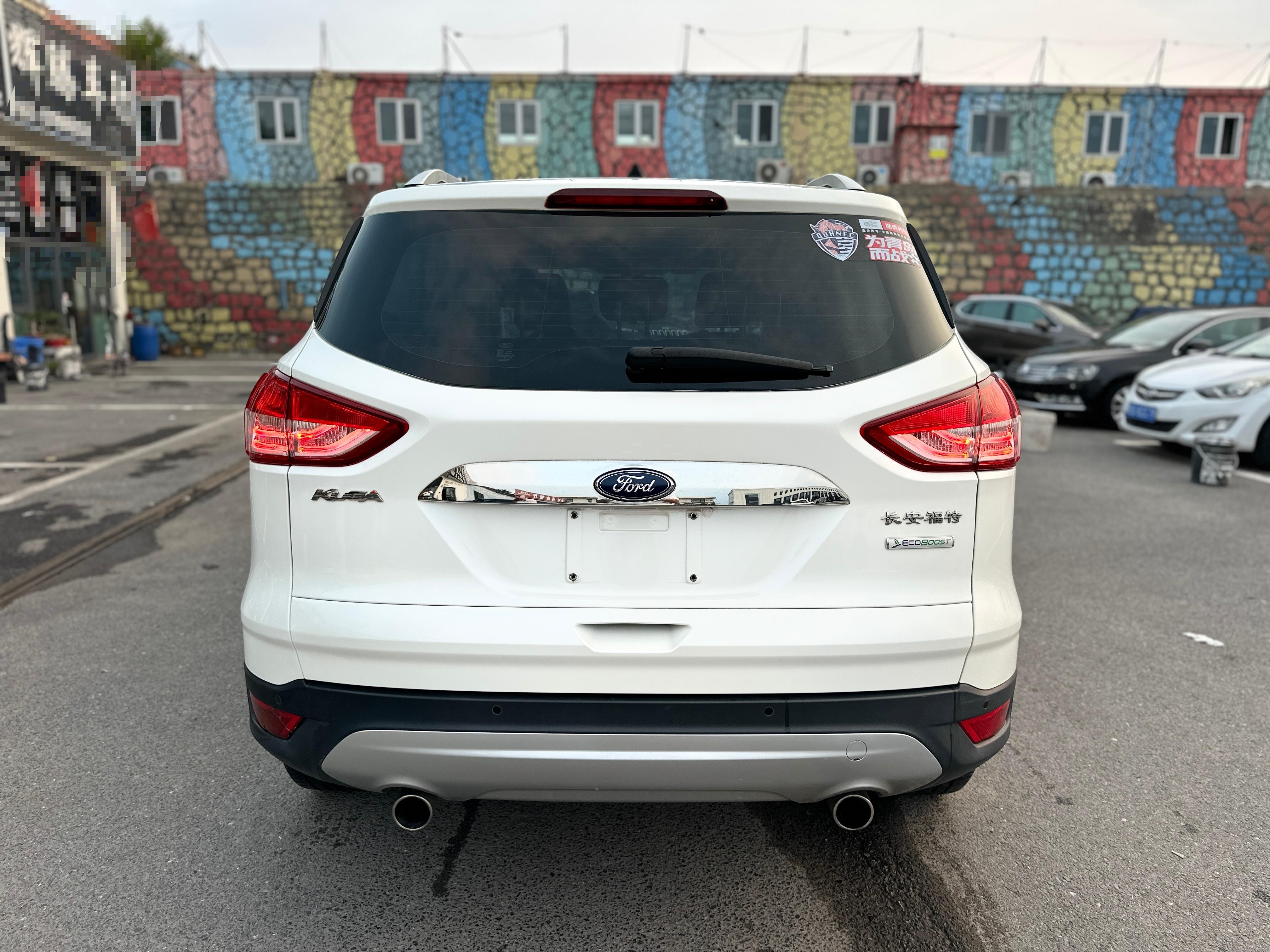 Ford Kuga 2013 thumb 3