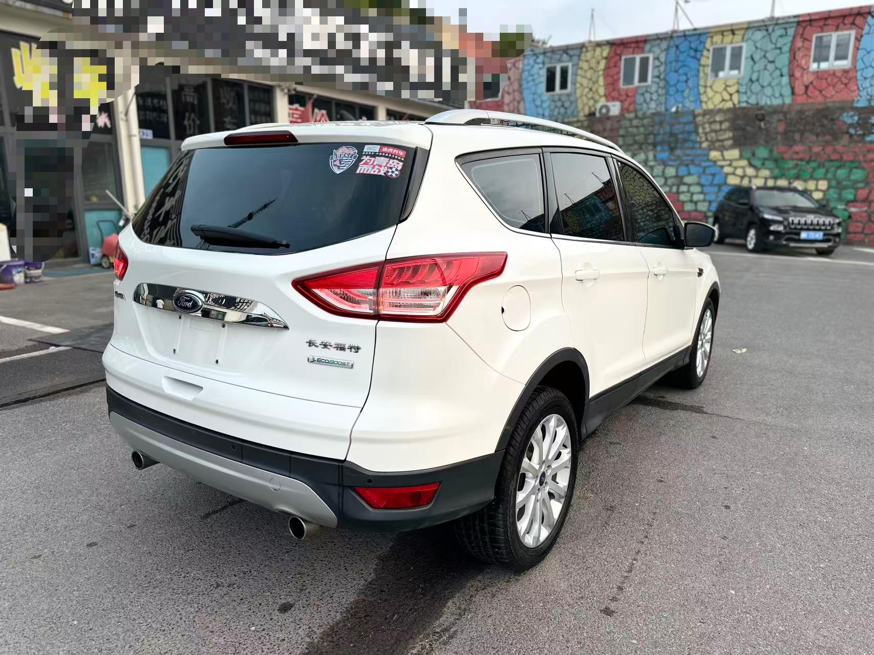 Ford Kuga 2013 thumb 4