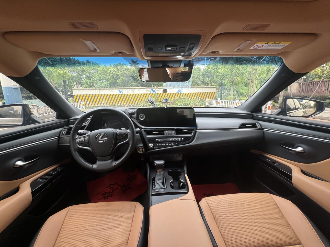 Lexus ES 2022 thumb 5