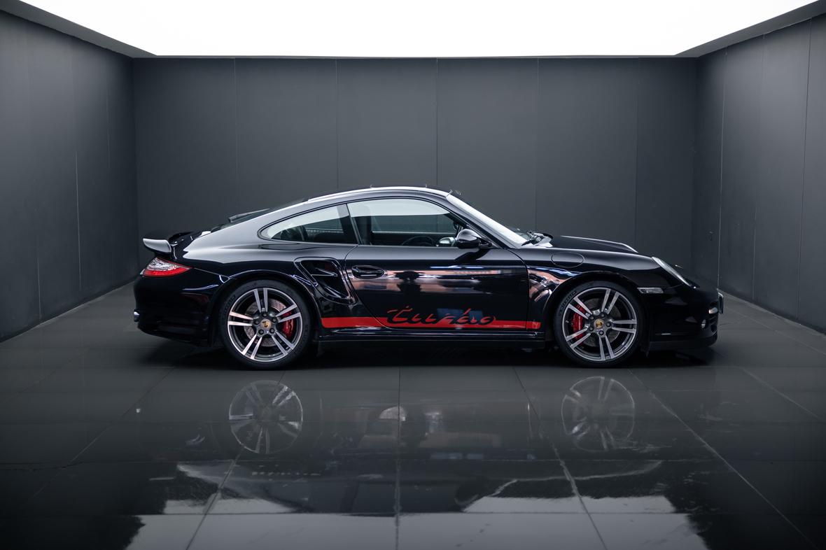 Porsche 911 2010 thumb 5