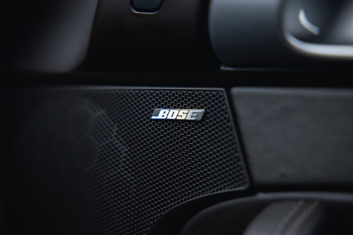 Porsche 911 2010 thumb 12