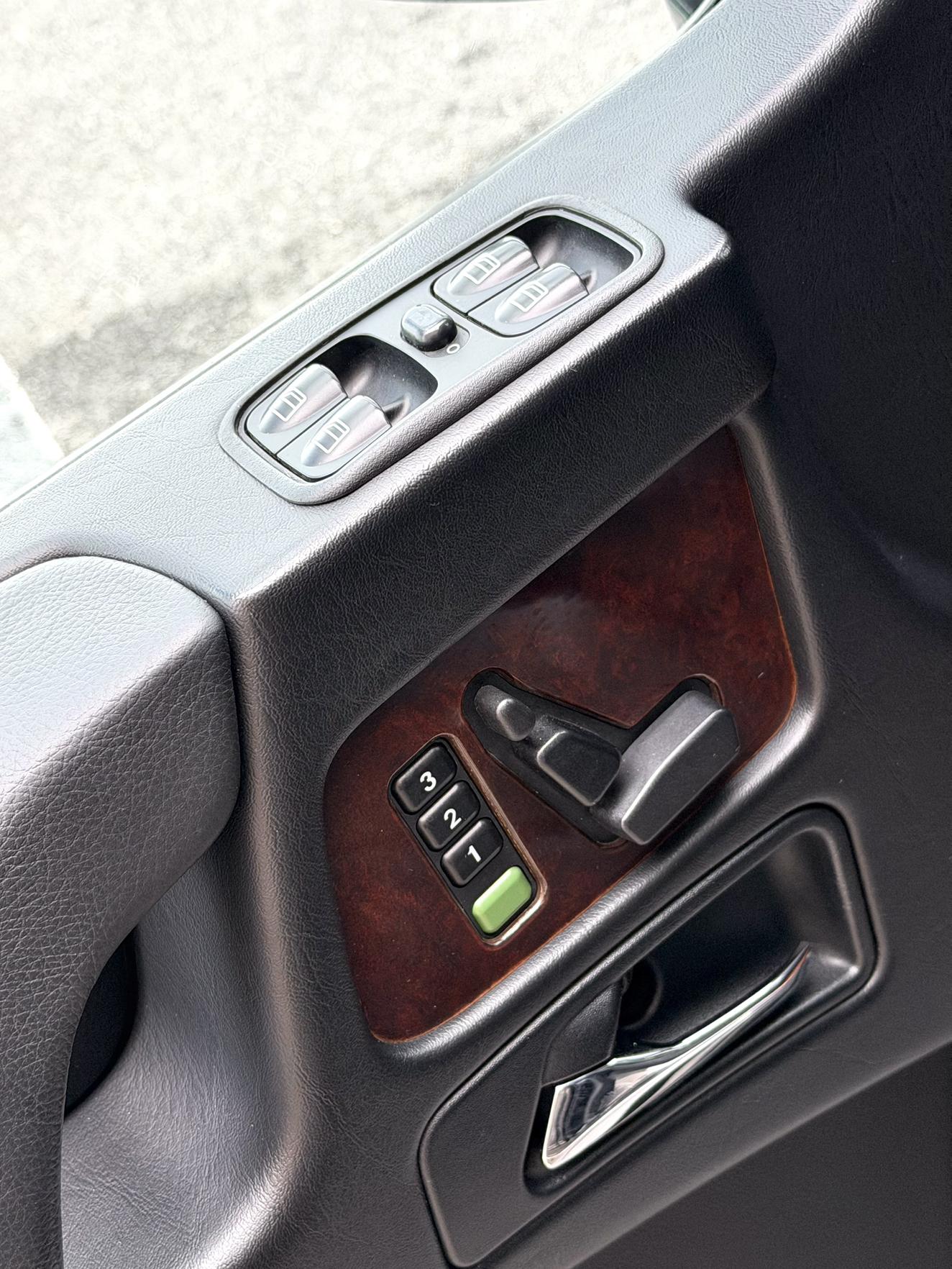 Mercedes-Benz G-Класс 2010 thumb 7