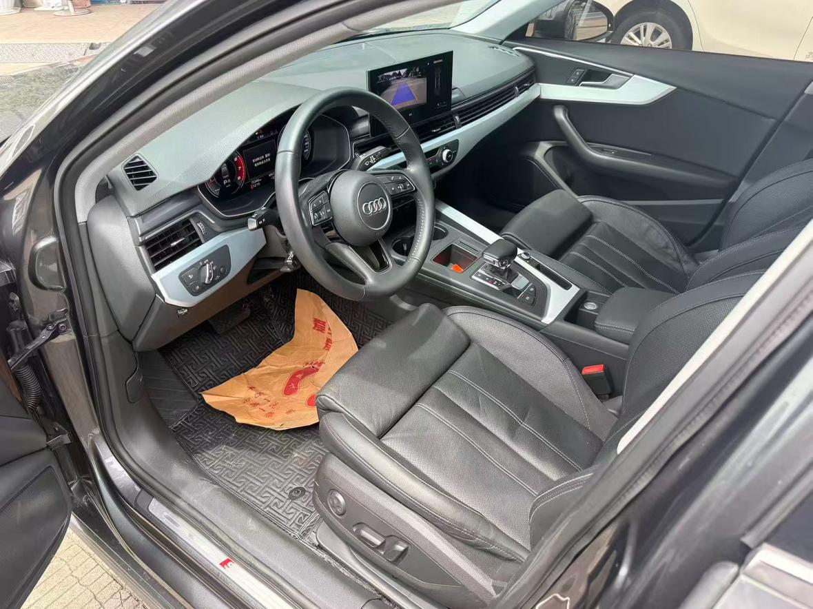 Audi A4 2020 thumb 6