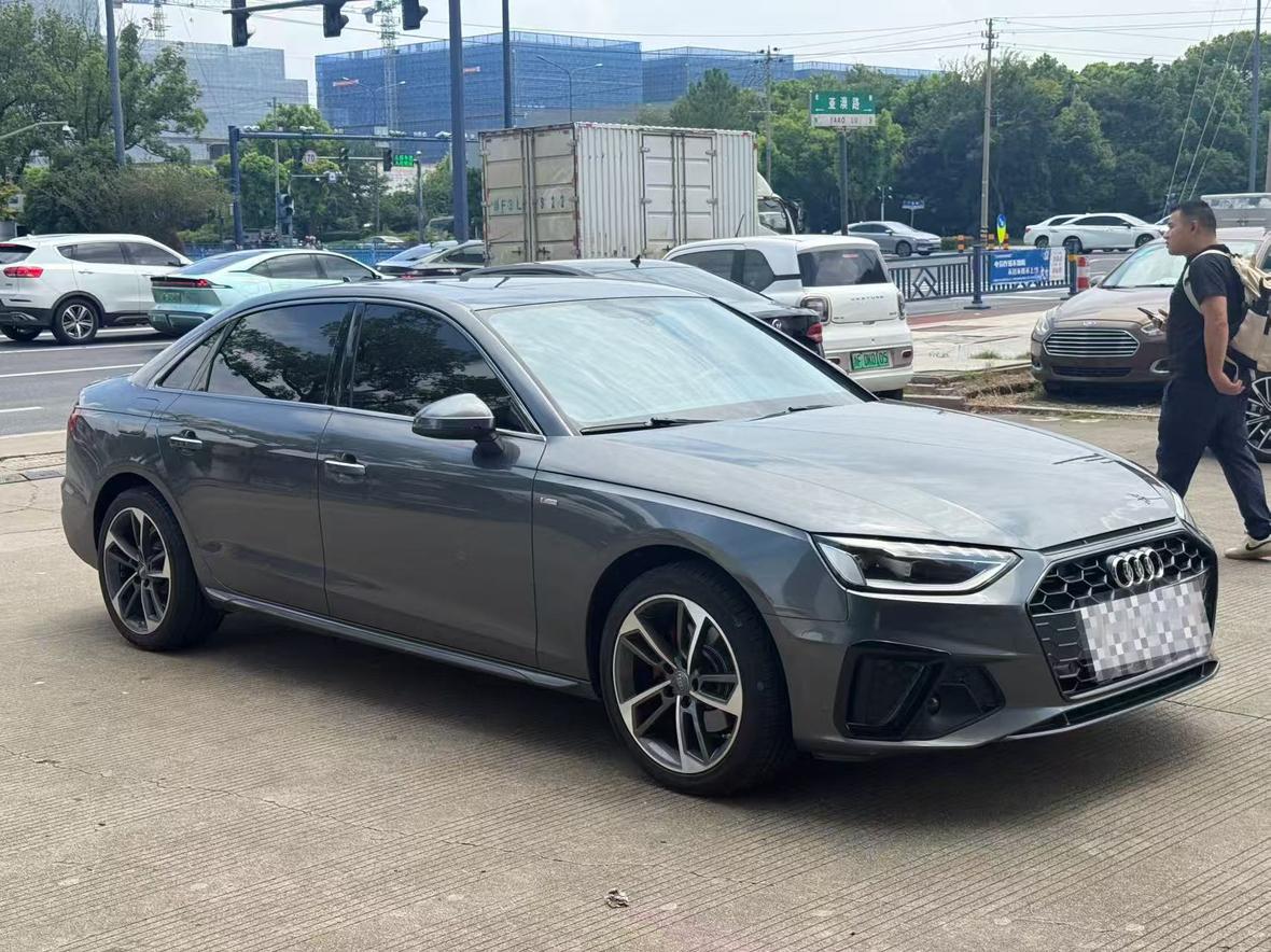 Audi A4 2020 thumb 10